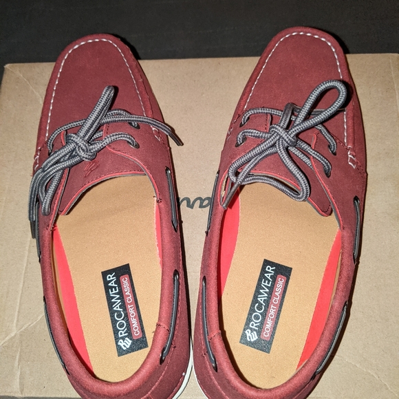 Boat Shoes - Picture 3 of 4